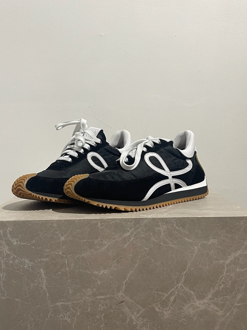 Baskets Loewe Flow Runner T.40