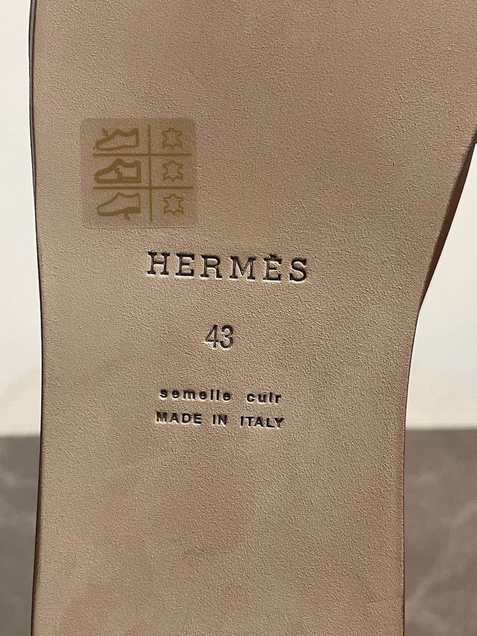Mules Hermès Izmir camel T.43 NEUVES