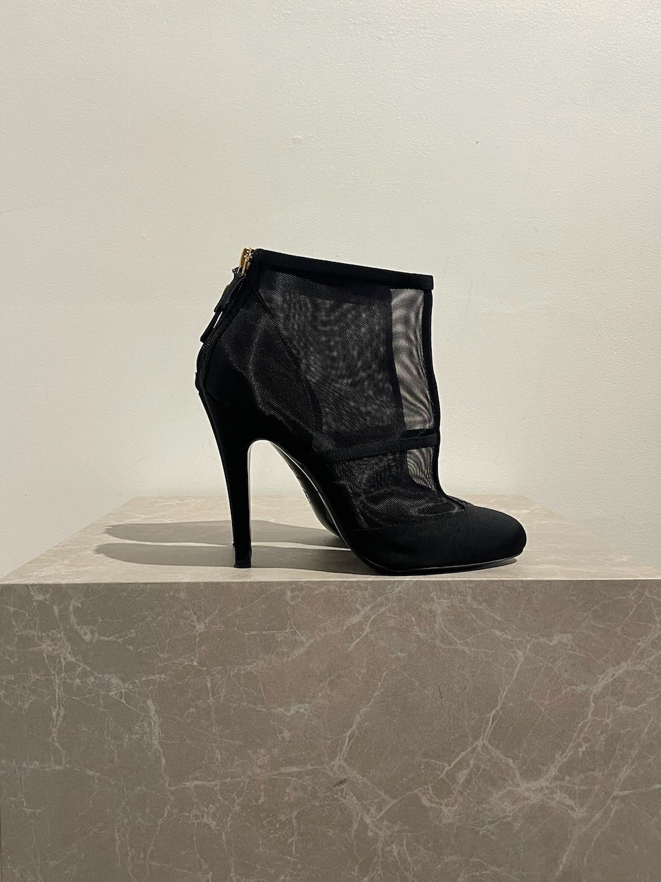 Boots Chanel noires T.38