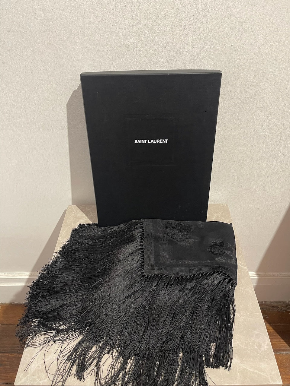 Foulard Saint Laurent noir