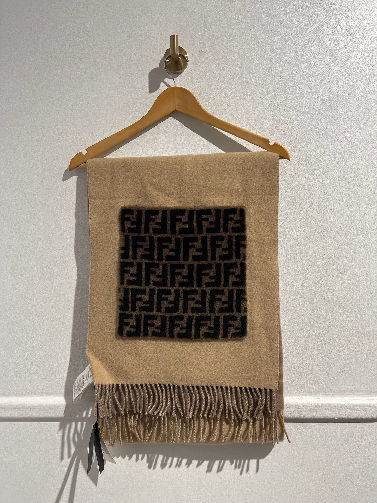 Etole Fendi beige Neuve