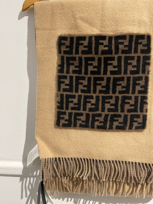 Etole Fendi beige Neuve