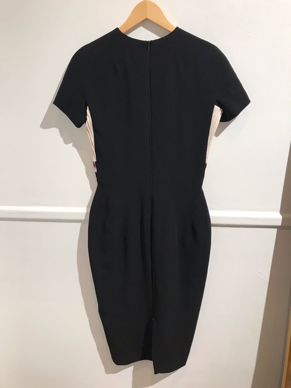 Robe Victoria Beckham noire T.40