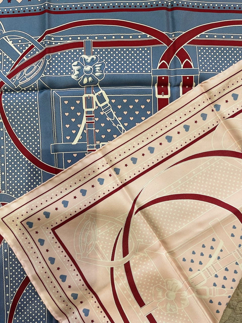 Foulard Hermes "Grand Manège Bandana" NEUF