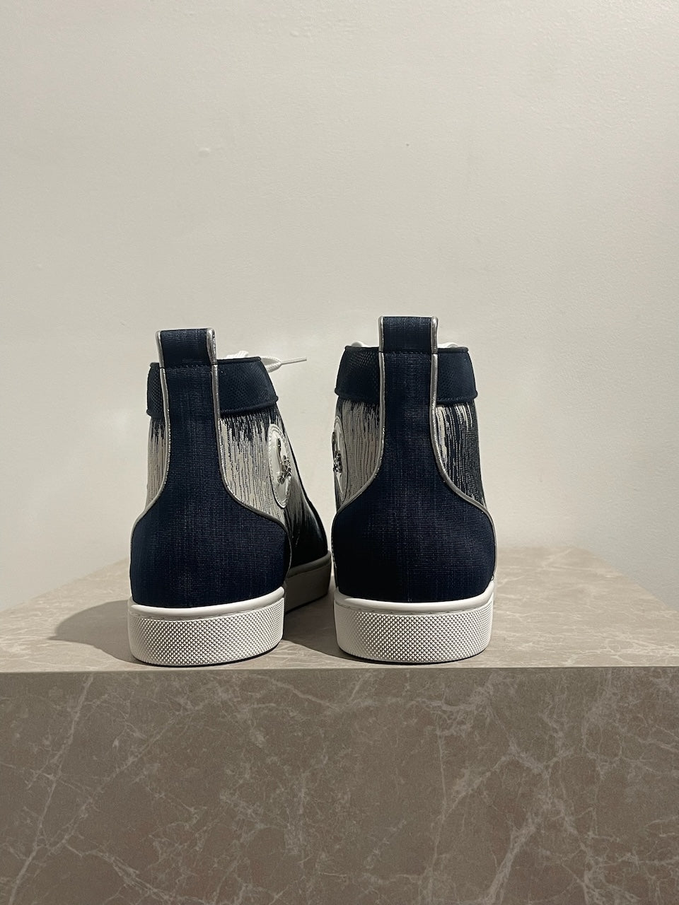 Baskets Christian Louboutin T.40 Neuves