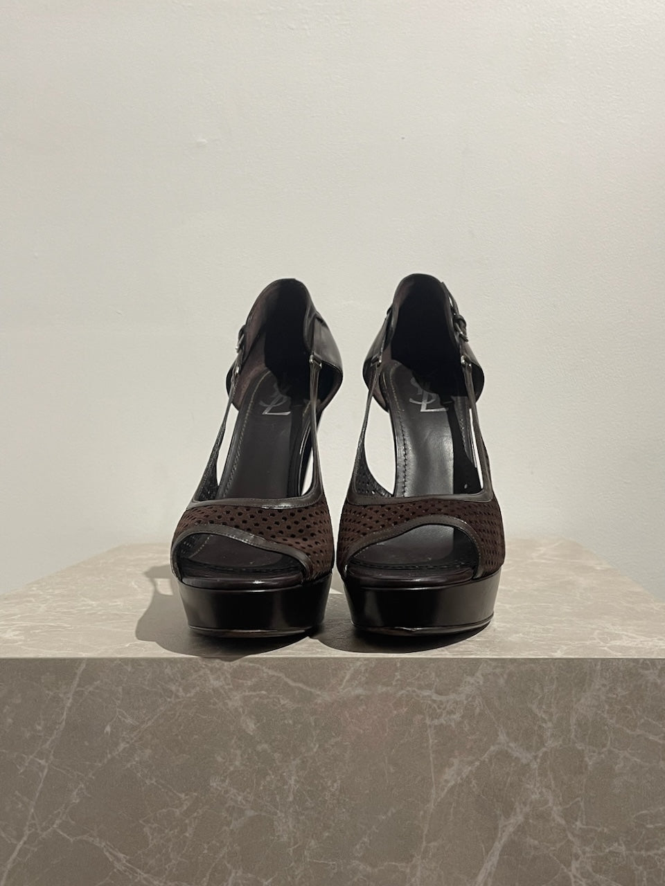 Escarpins Yves Saint Laurent marron T.40