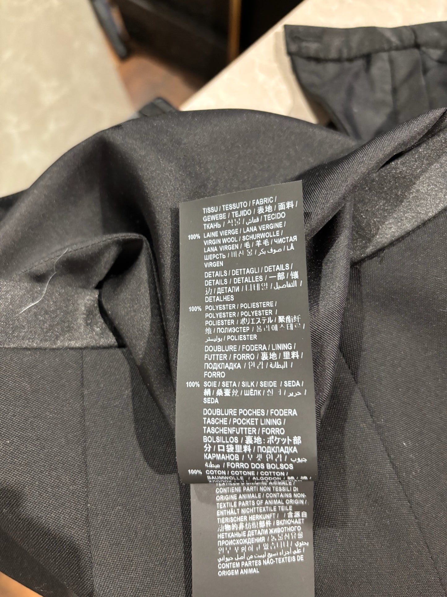Short Saint Laurent noir T.36