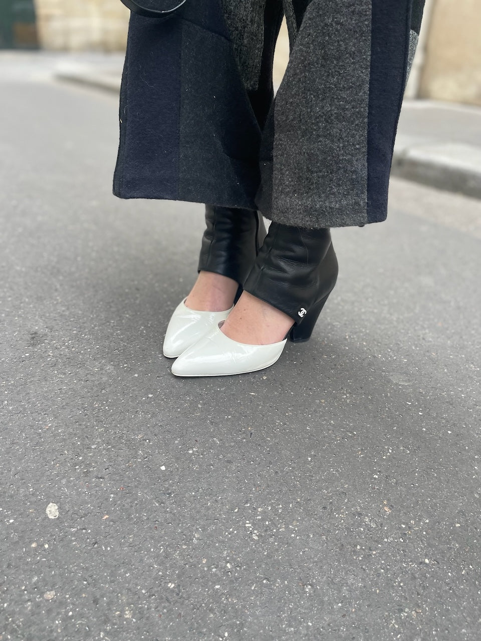 Bottines Chanel noir blanc T.41,5