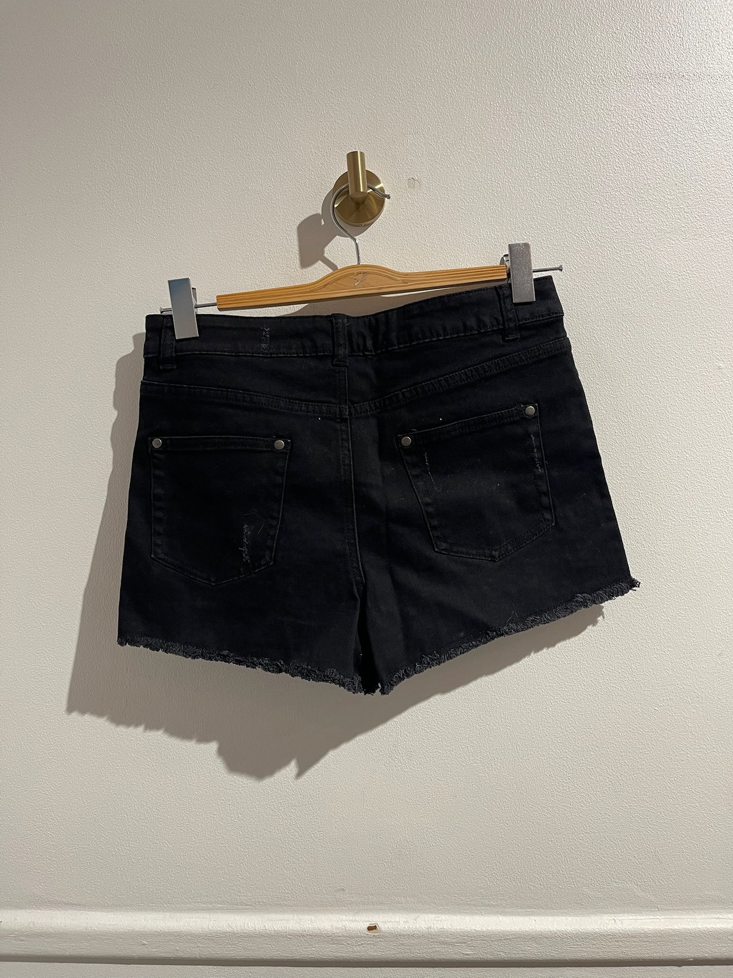 Short American Retro noir T.S