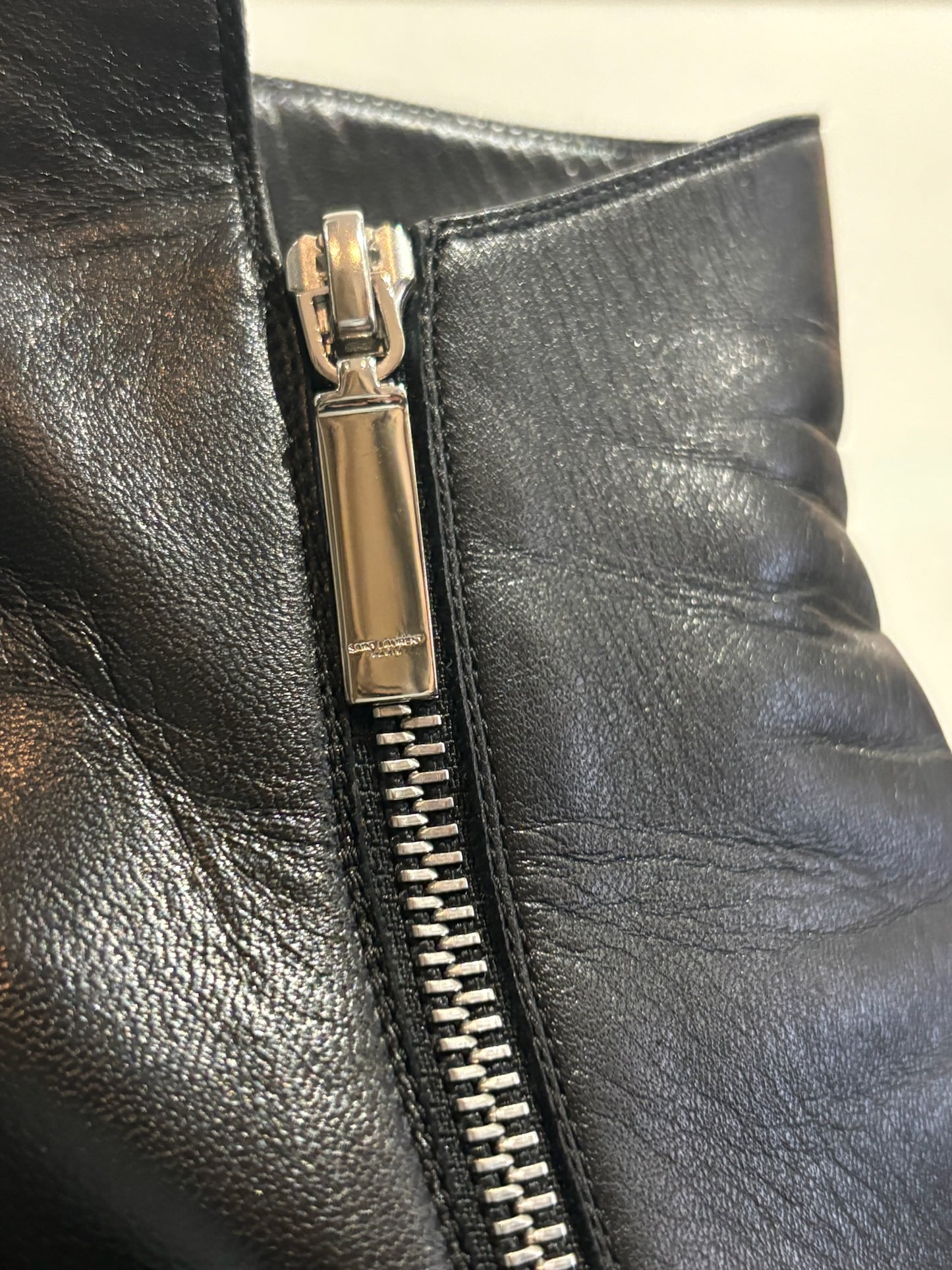 Bottines Saint Laurent zip noir T.38