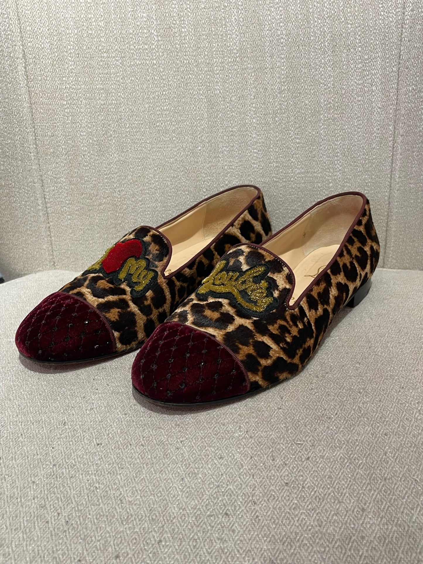 Mocassins Christian Louboutin leopard T.39,5