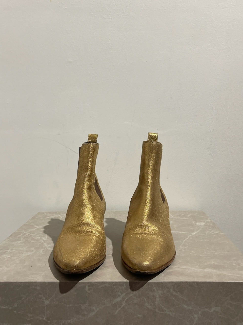 Bottines Saint Laurent dorées T.37