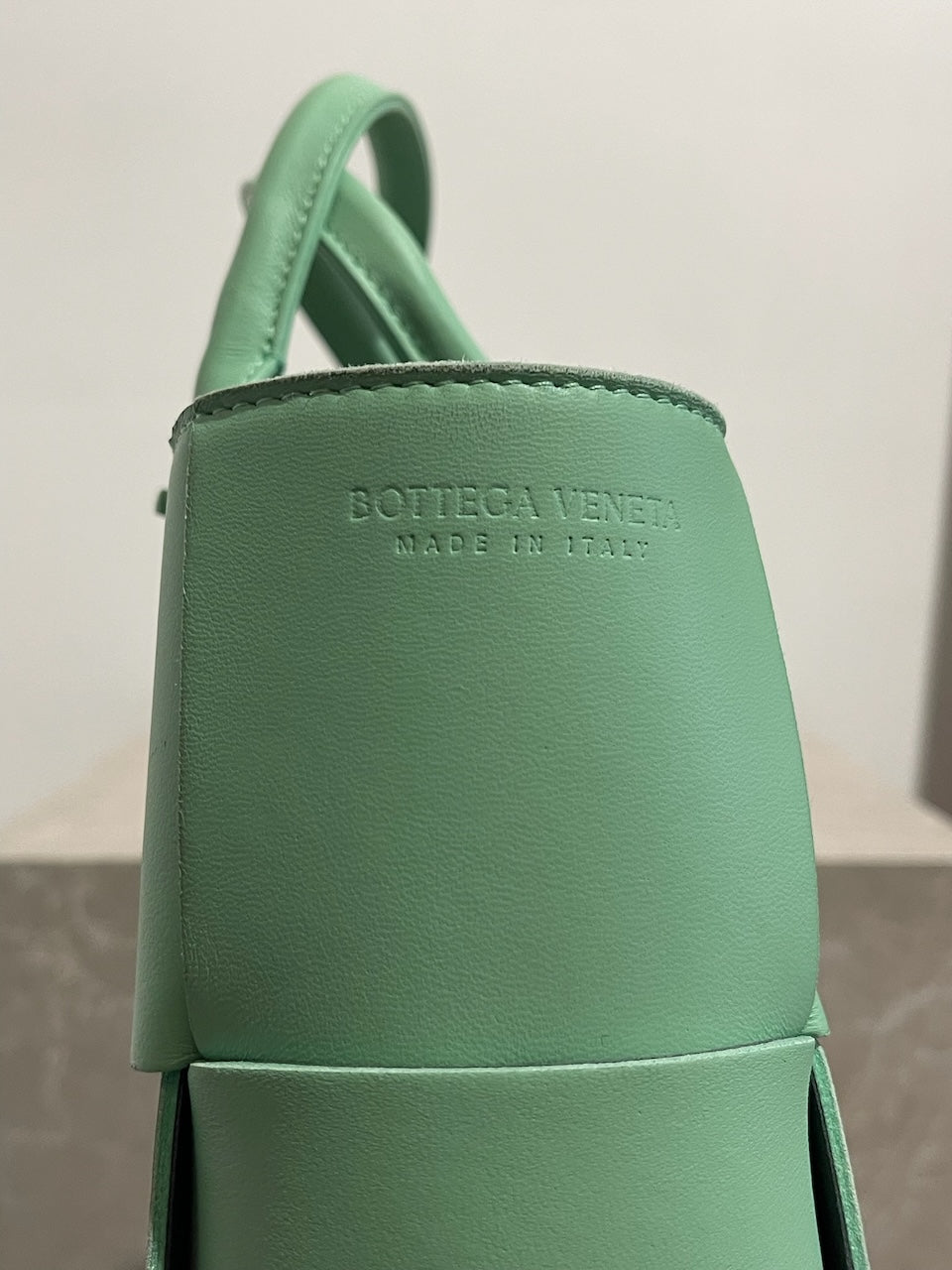 Sac Bottega Veneta Arco mini vert