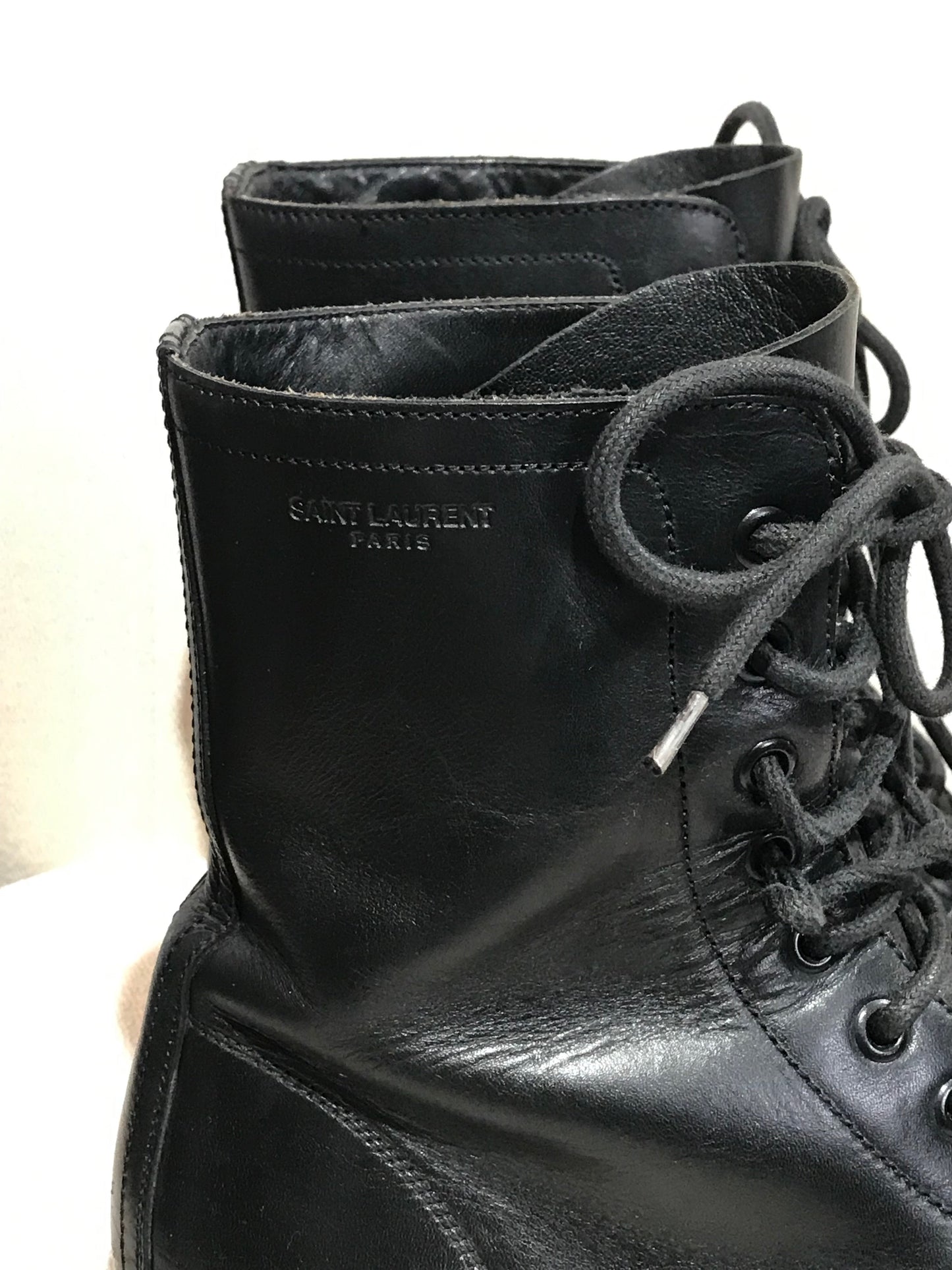 Boots rangers Saint Laurent noires T.39