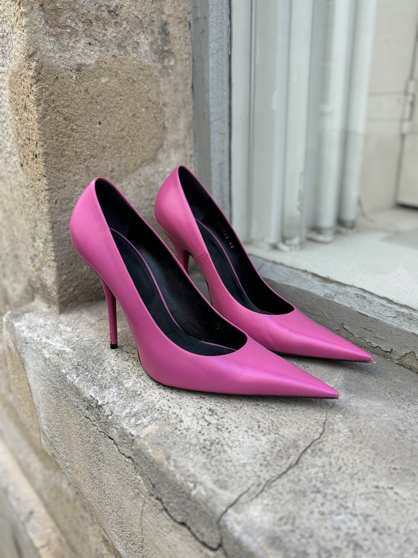 Escarpins Balenciaga roses T.40