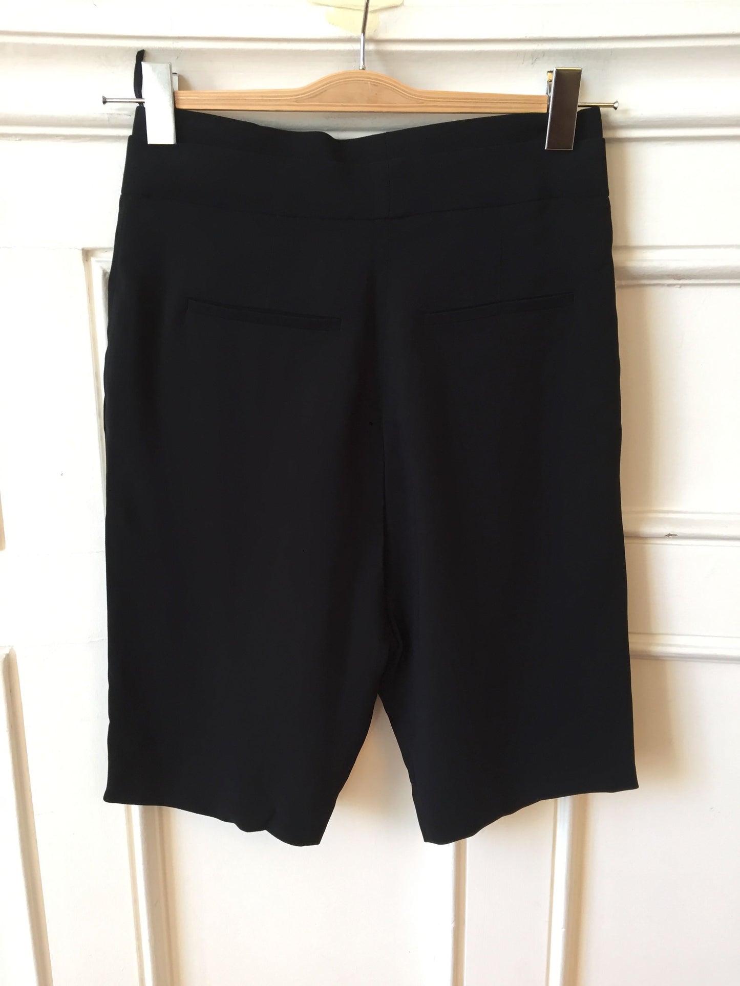 Bermuda Givenchy T.34