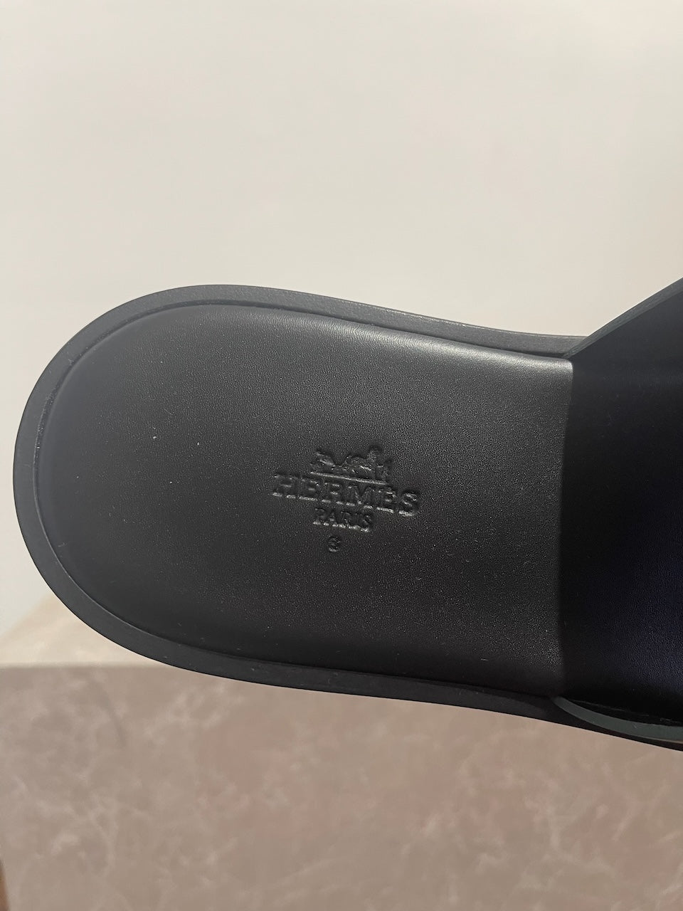 Mules Hermès Izmir vertes T.42,5 Neuves