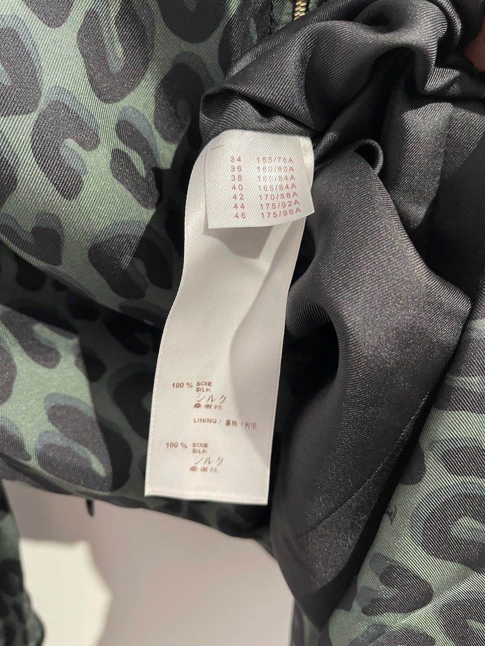 Robe Louis Vuitton léopard T.36