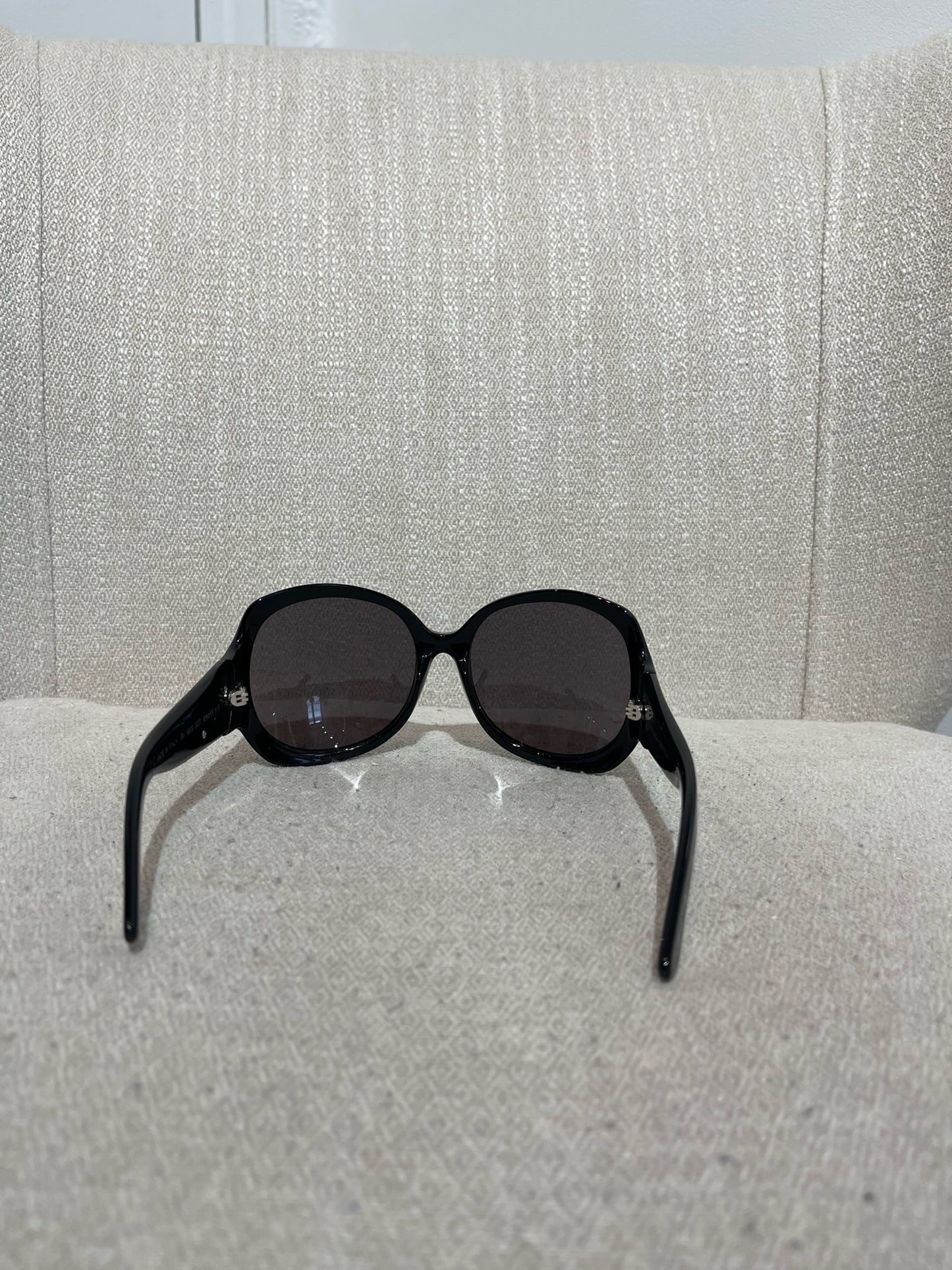 Lunettes Bottega Veneta noires