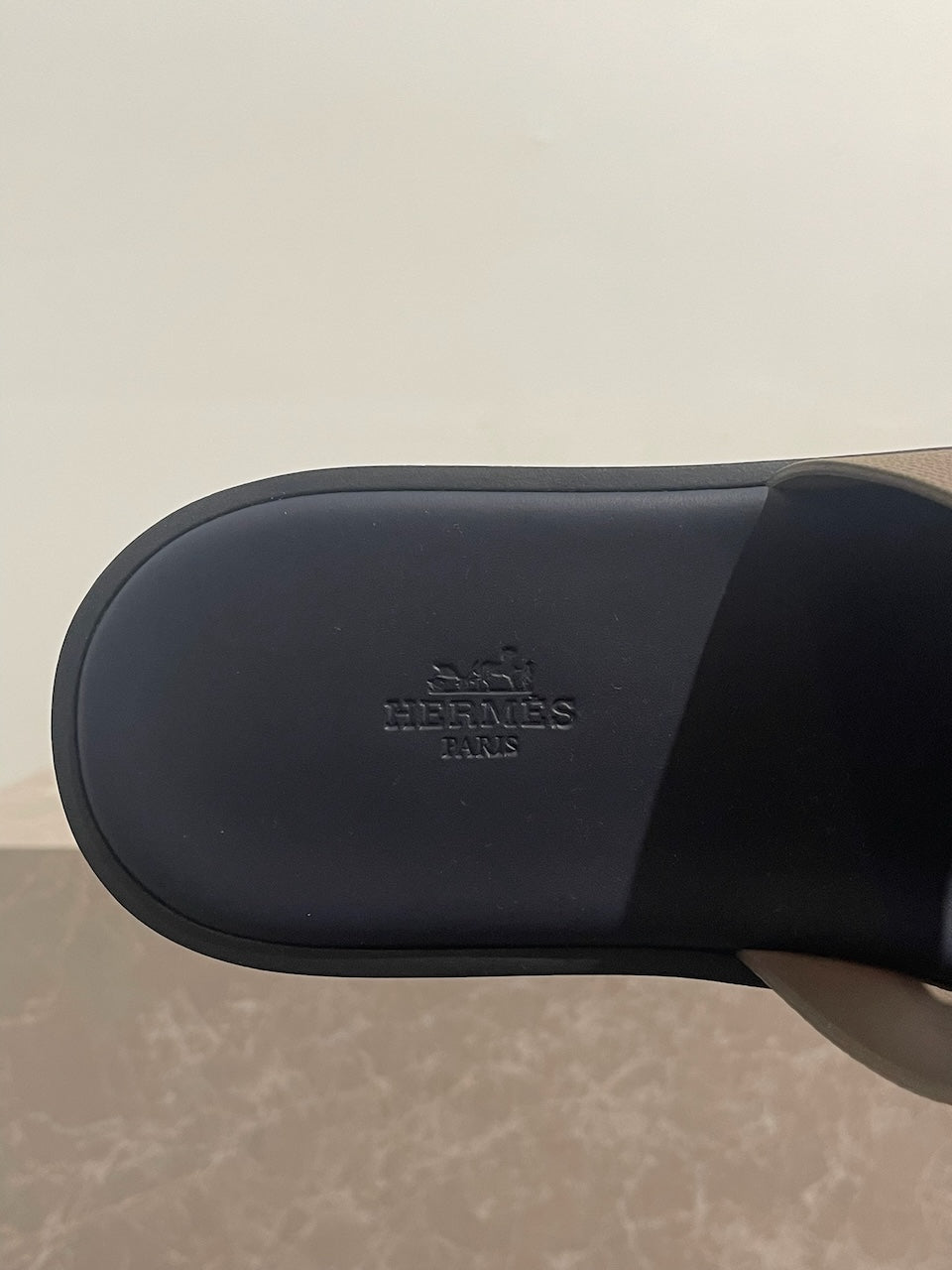Mules Hermès Izmir étoupe T.43 NEUVES