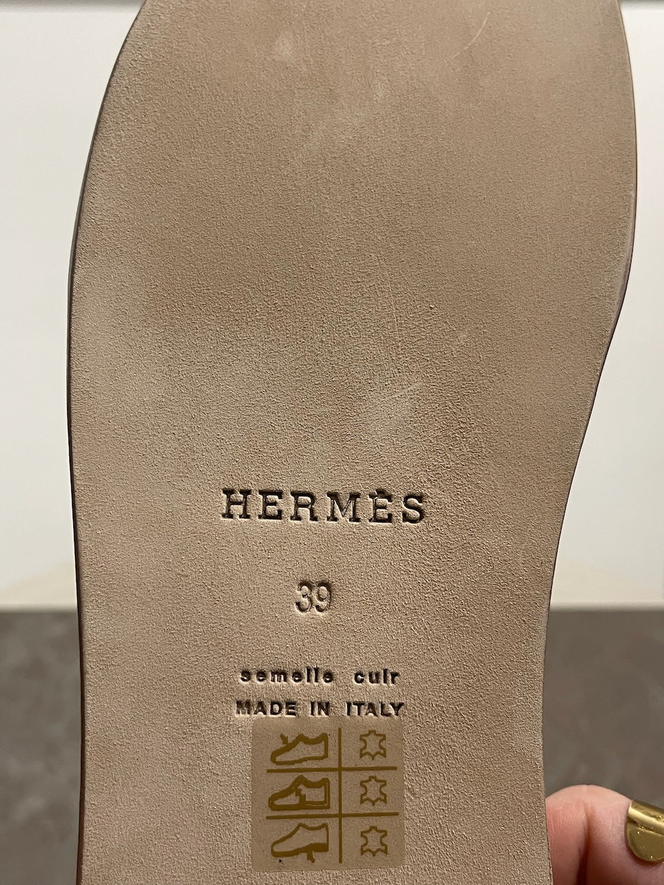 Mules Hermès Izmir camel T.39