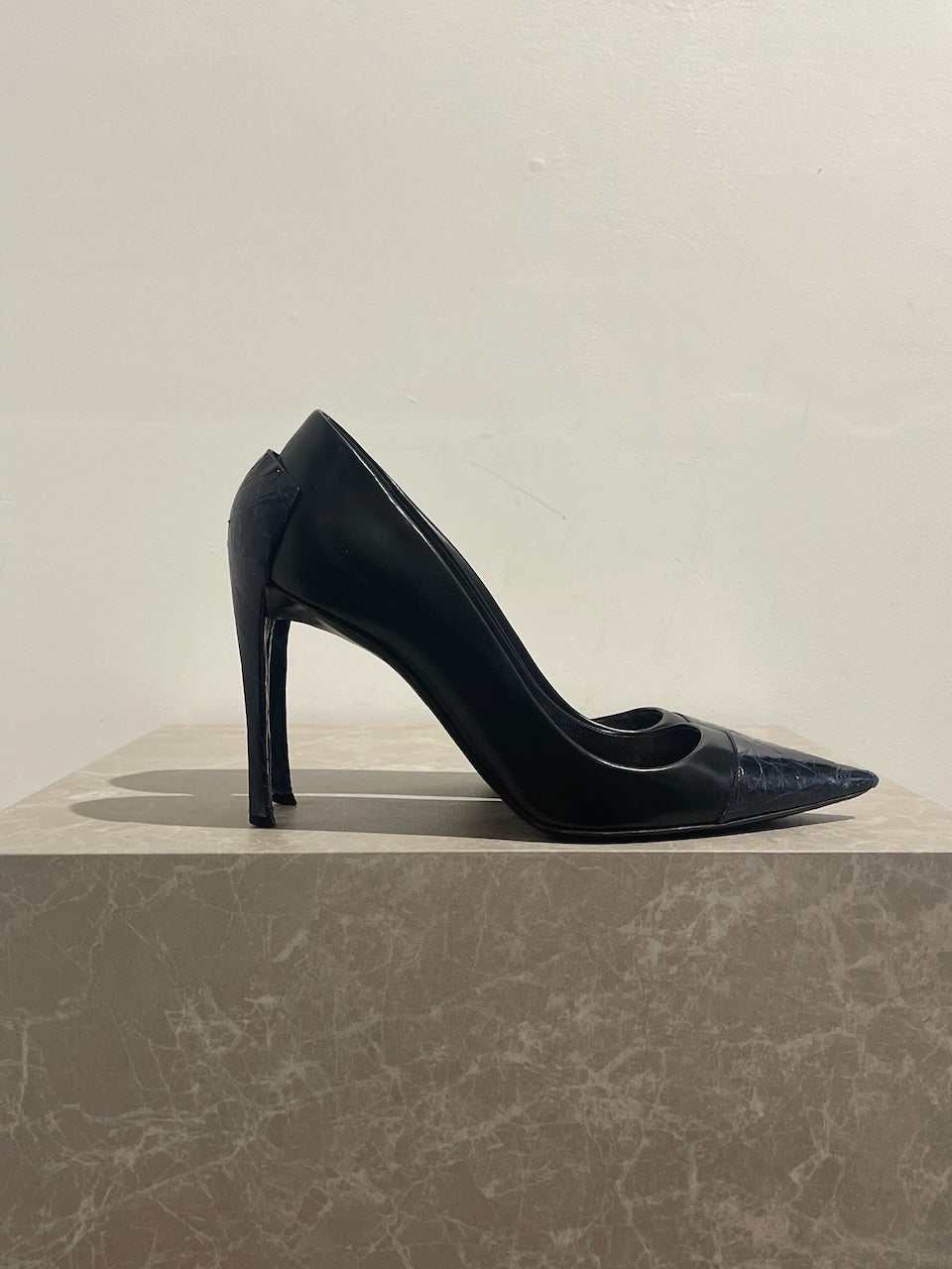 Escarpins Dior noirs T.39,5