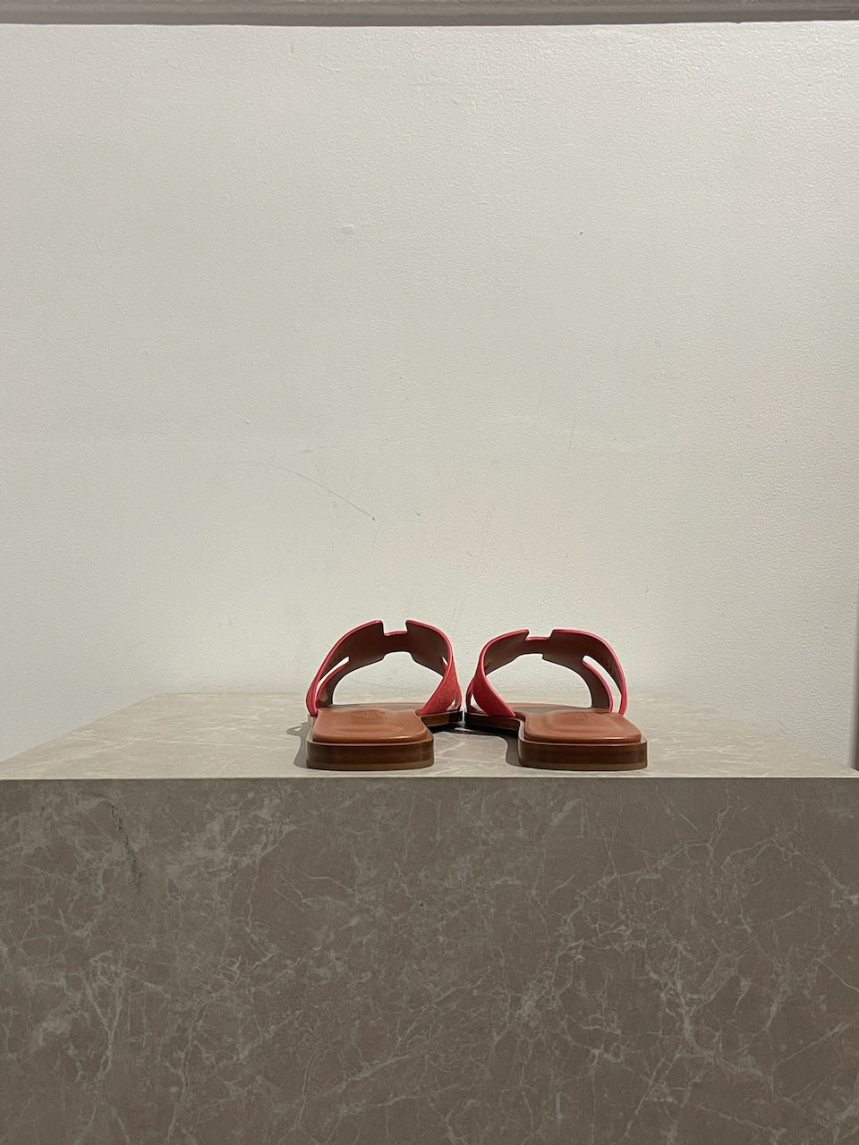 Sandales Hermès Oran rouge T.36,5