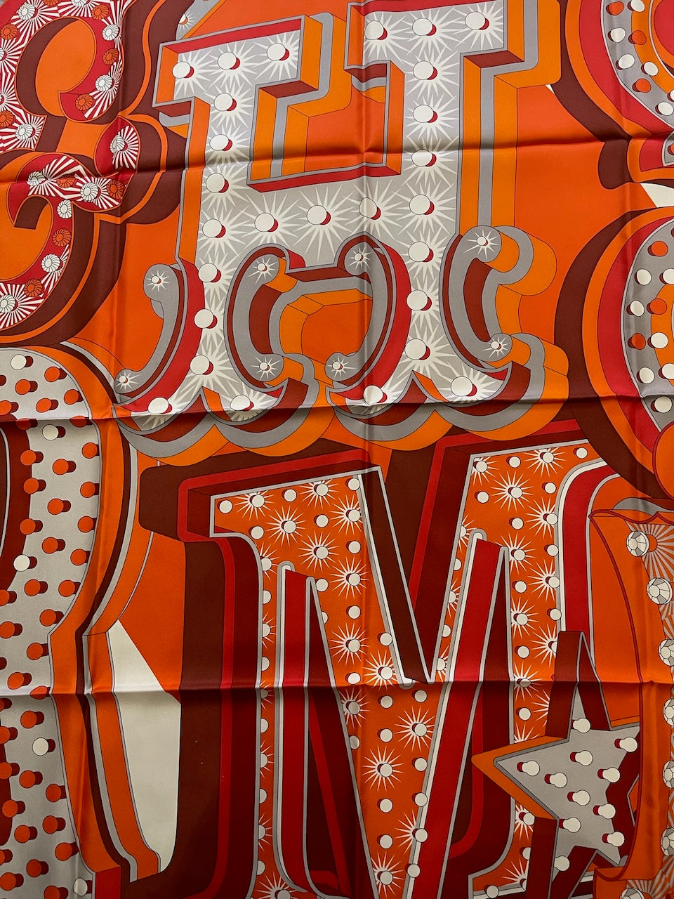 Foulard 90 Hermès orange Electrique