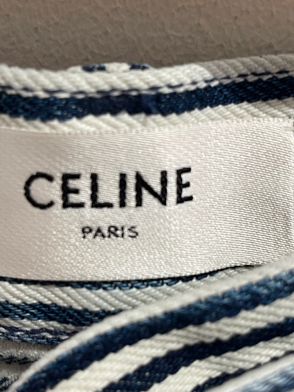 Short Celine rayé T.26 NEUF