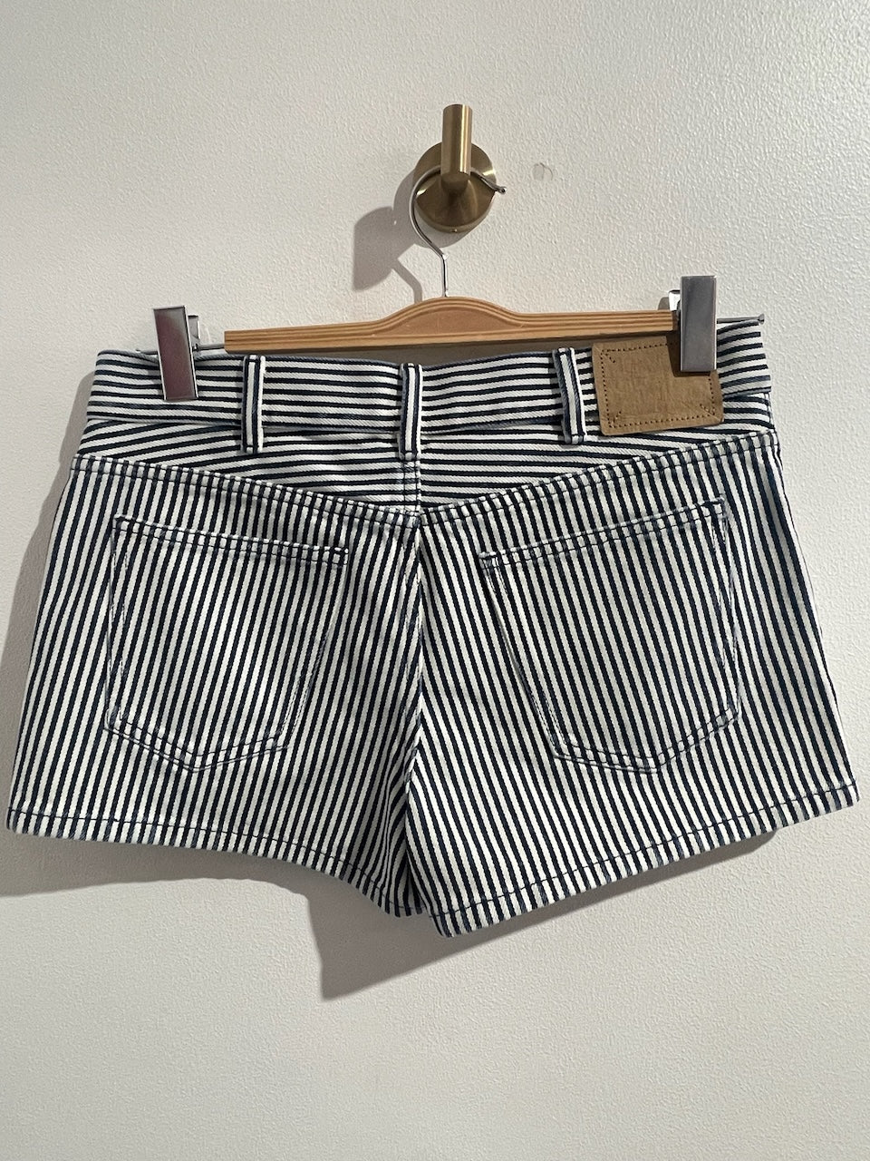 Short Celine rayé T.26 NEUF