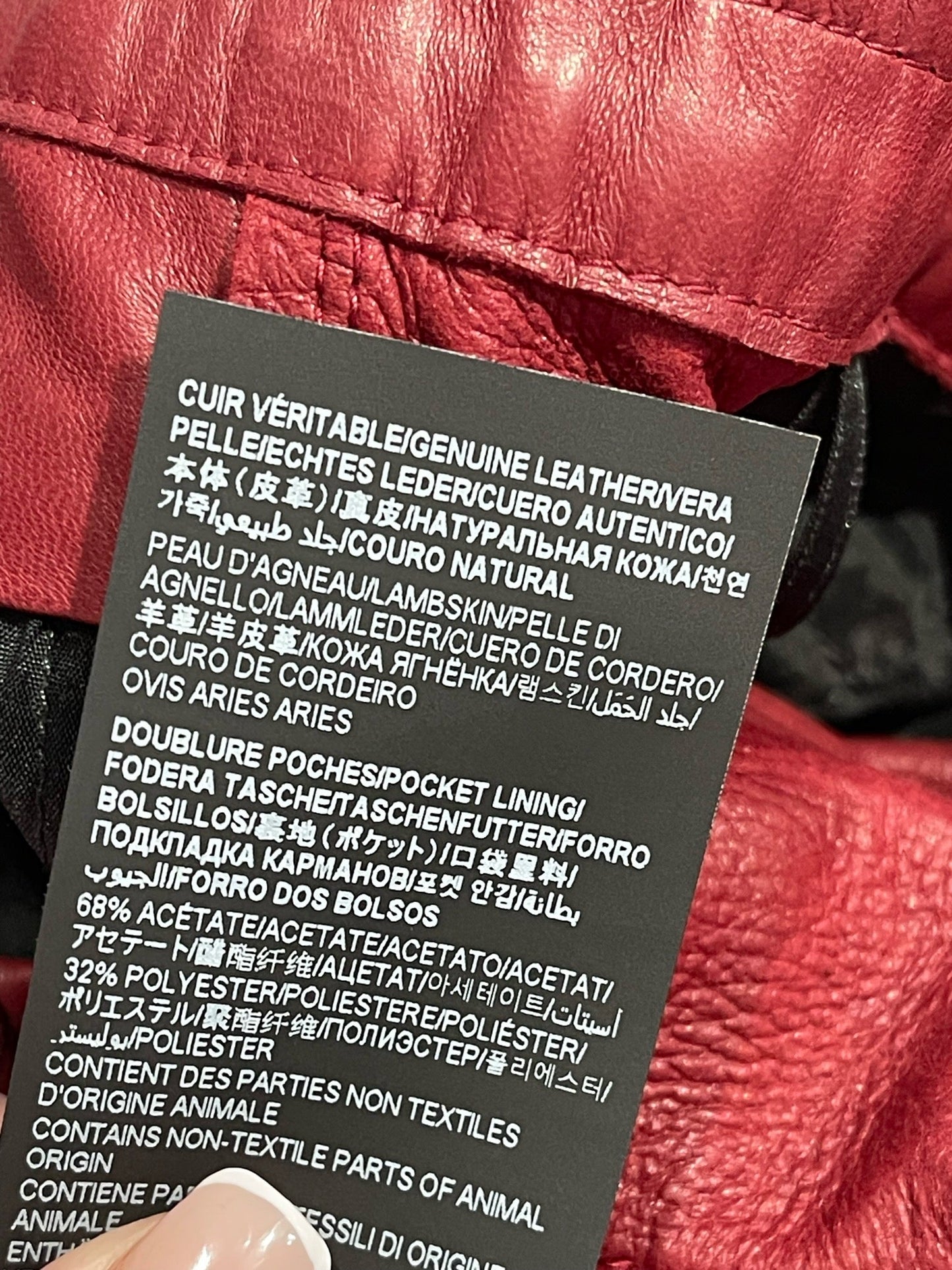 Short Saint Laurent rouge T.40