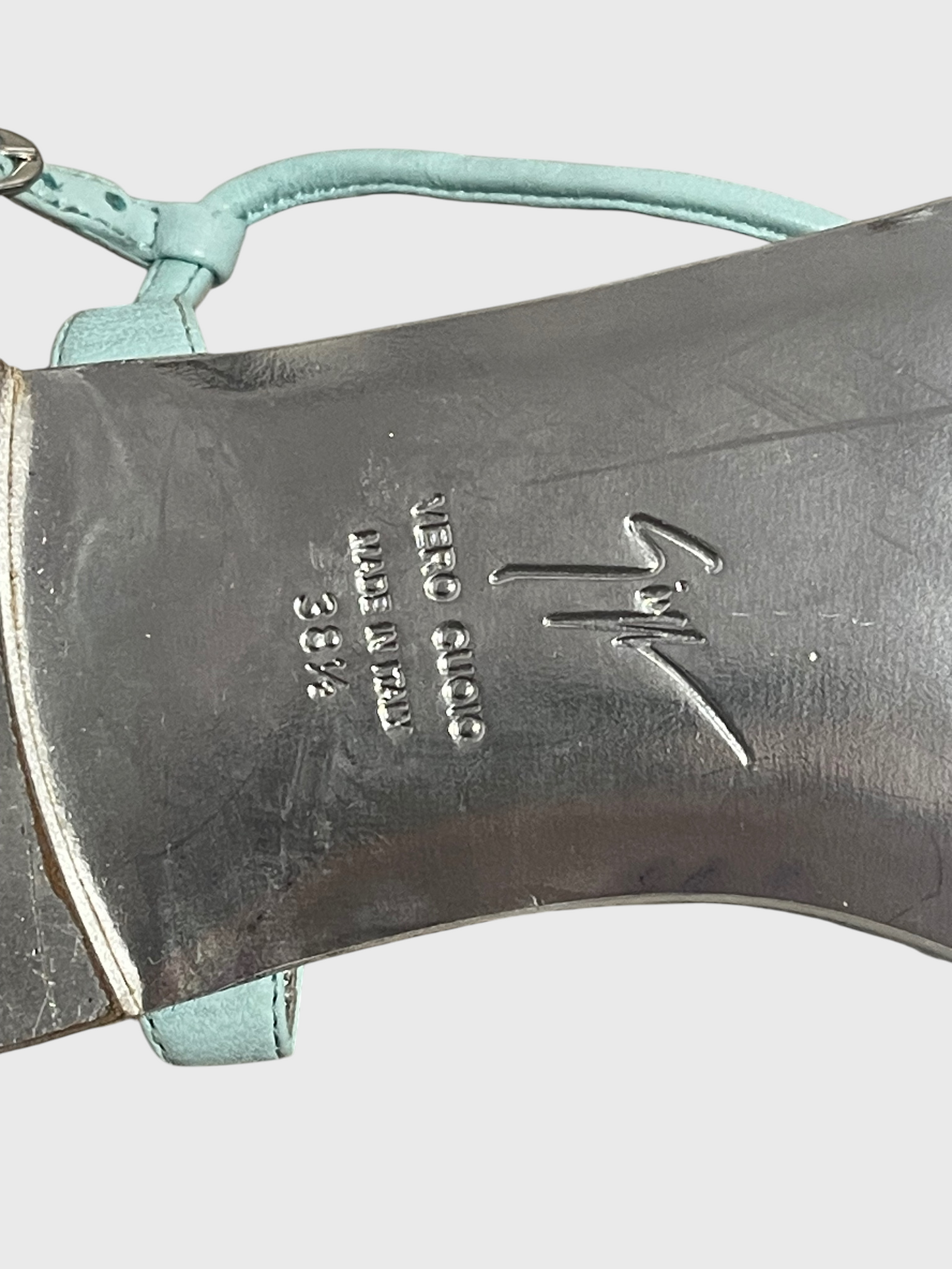 Sandales Giuseppe Zanotti T.38,5