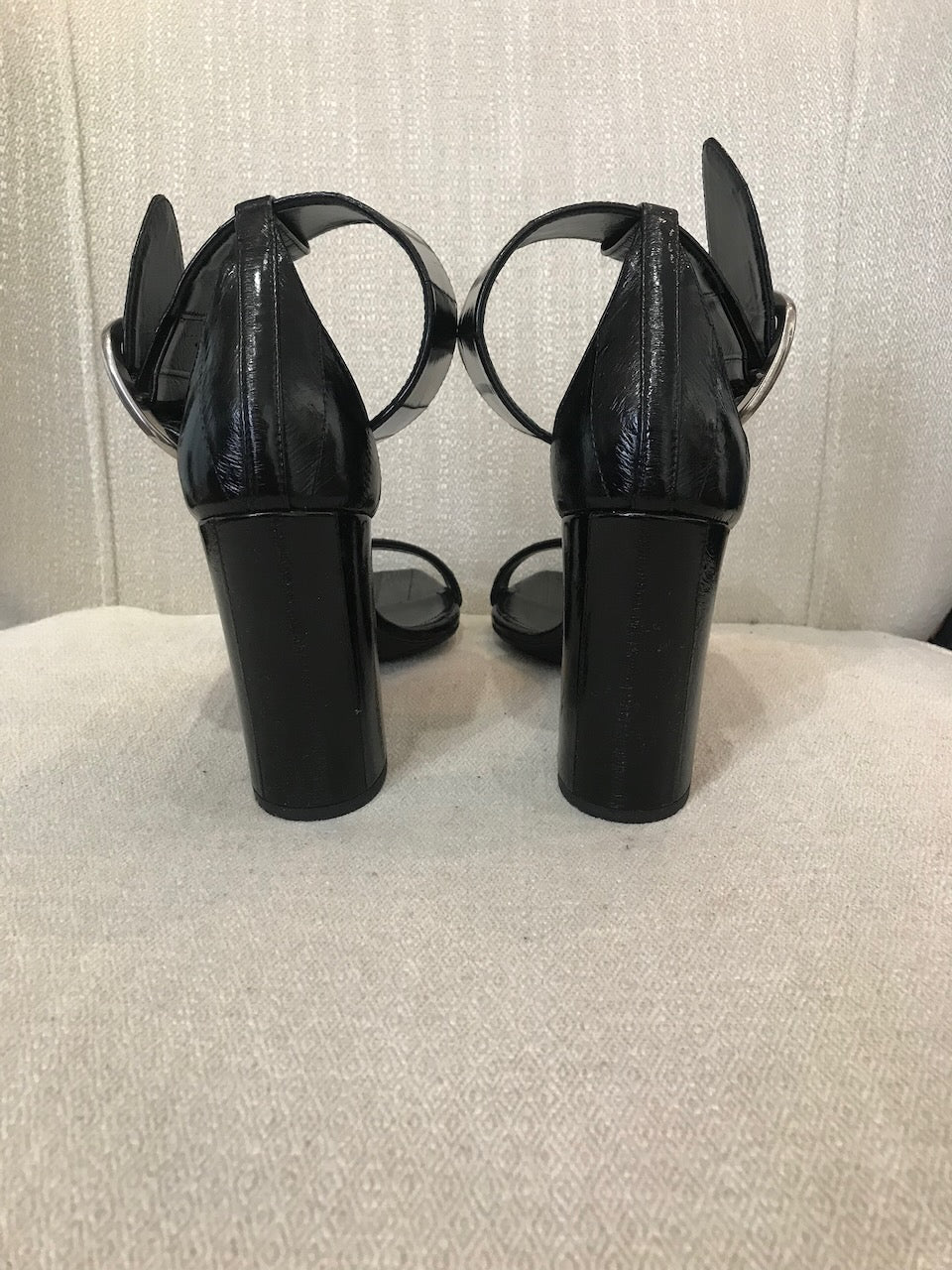 Sandales Saint Laurent noires T.38,5