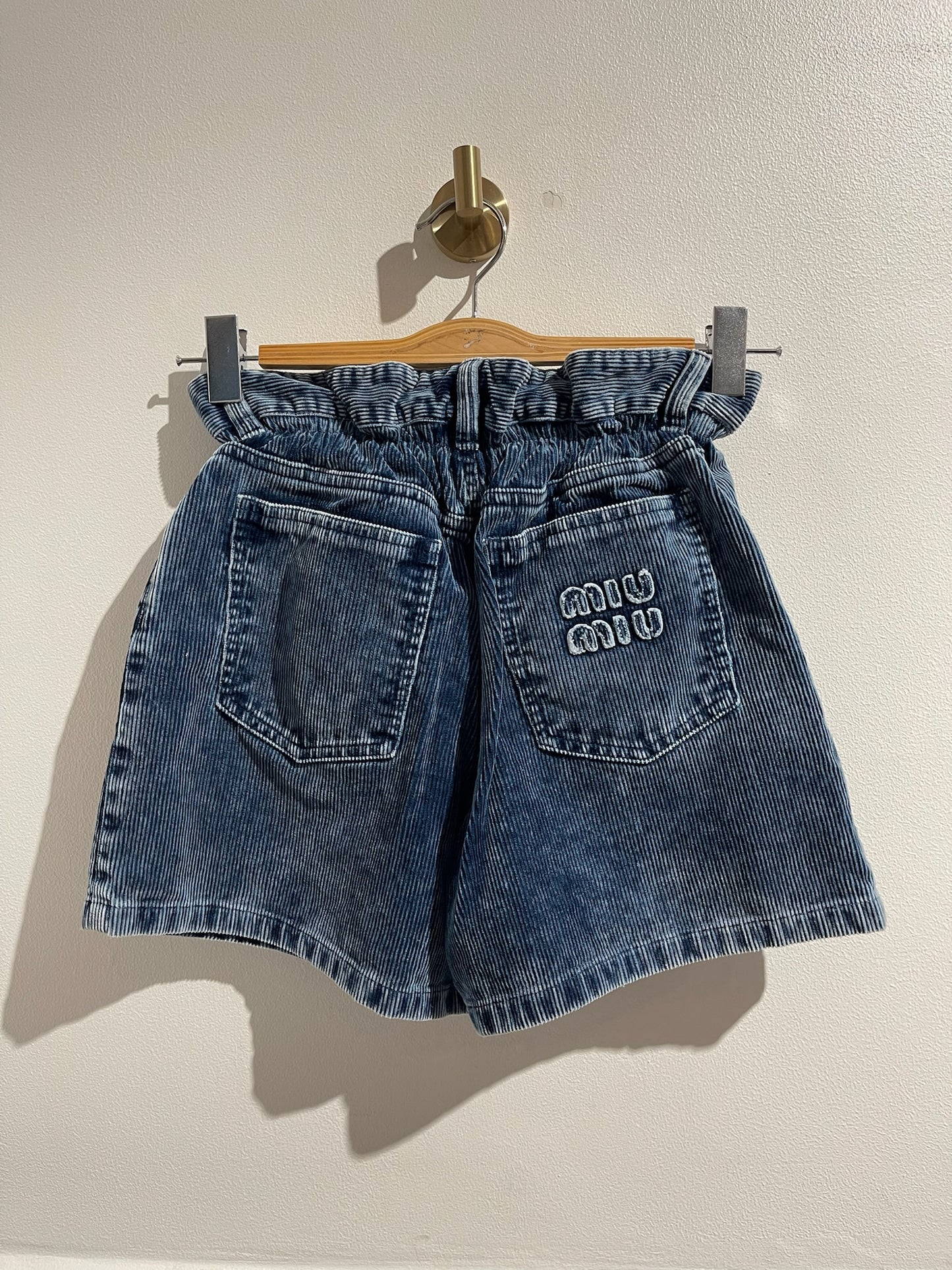 Short Miu Miu bleu T.36