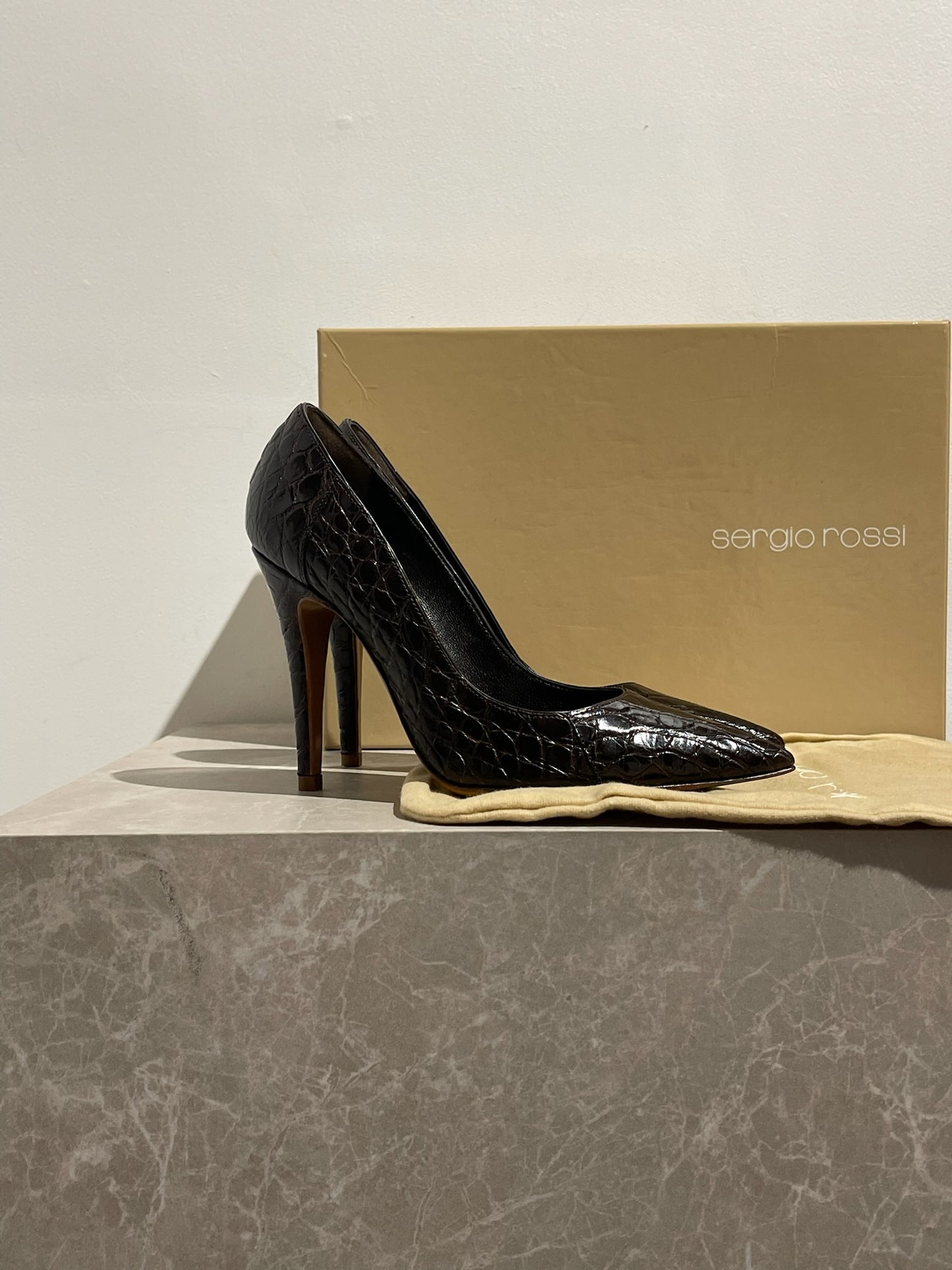 Escarpins Sergio Rossi marron T.35