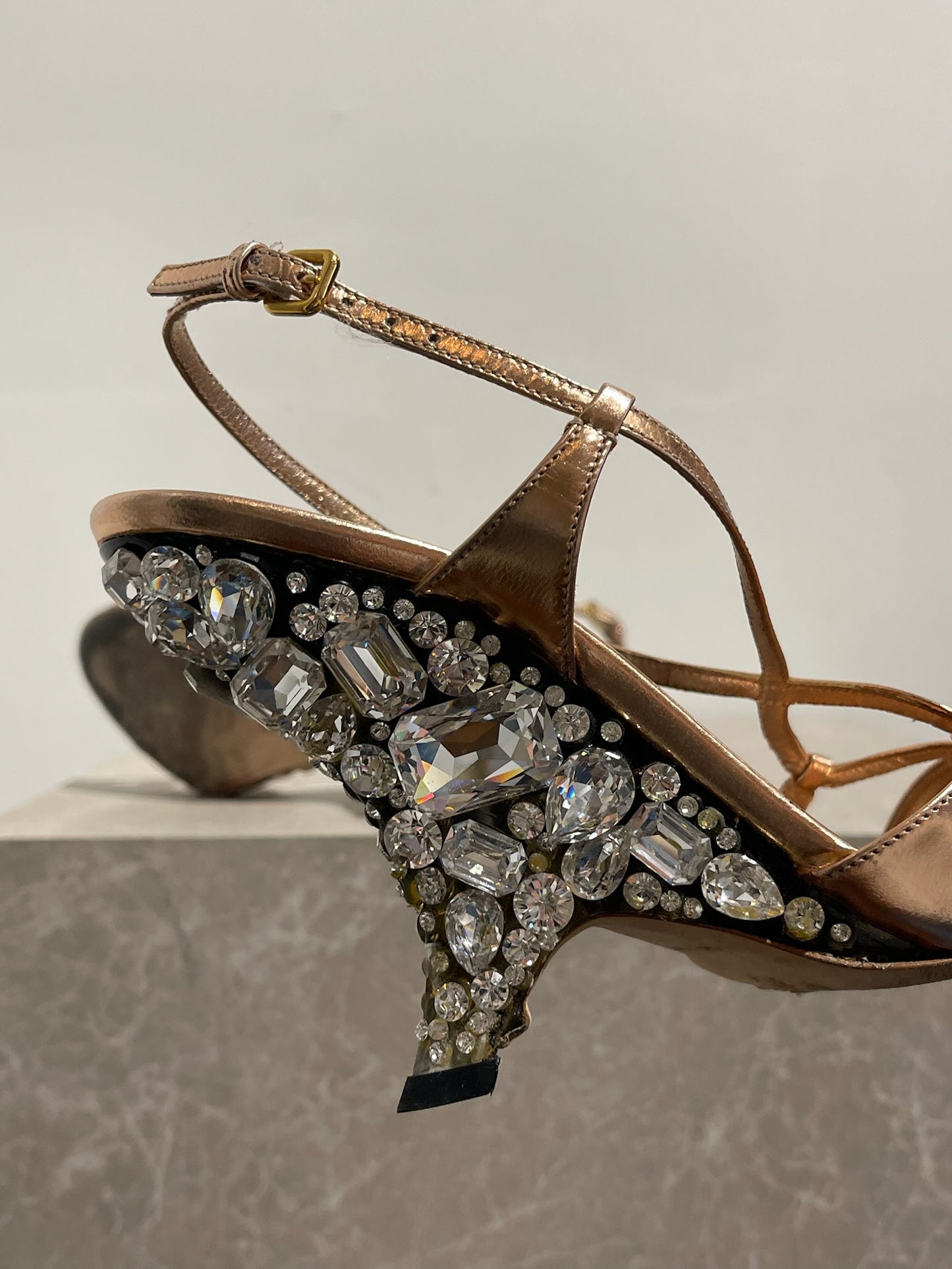 Sandales Miu Miu roses T 37.5