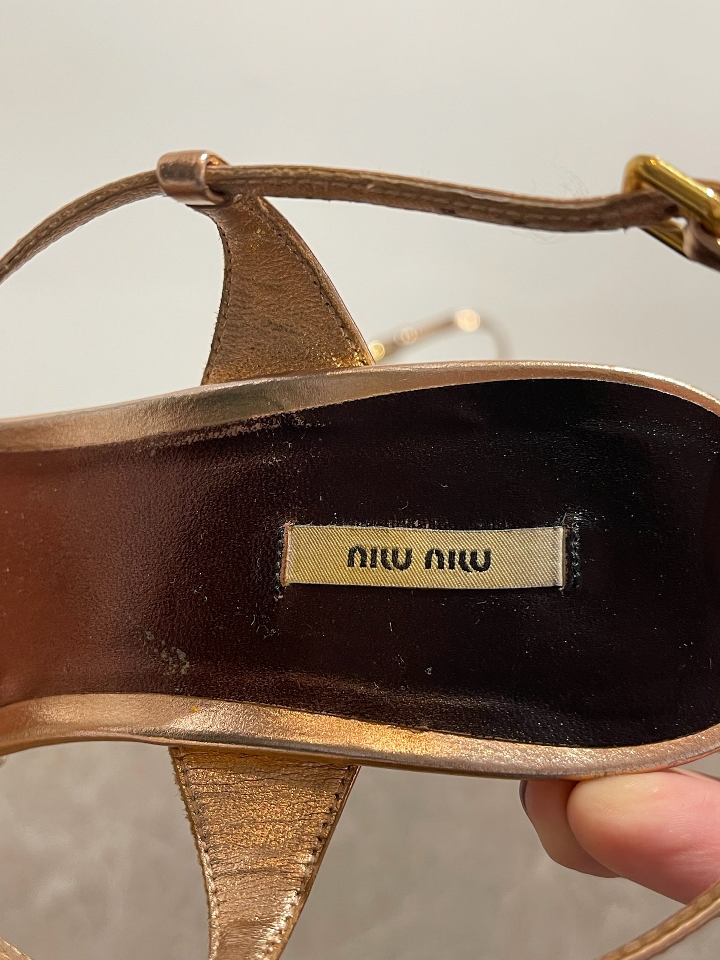 Sandales Miu Miu roses T 37.5