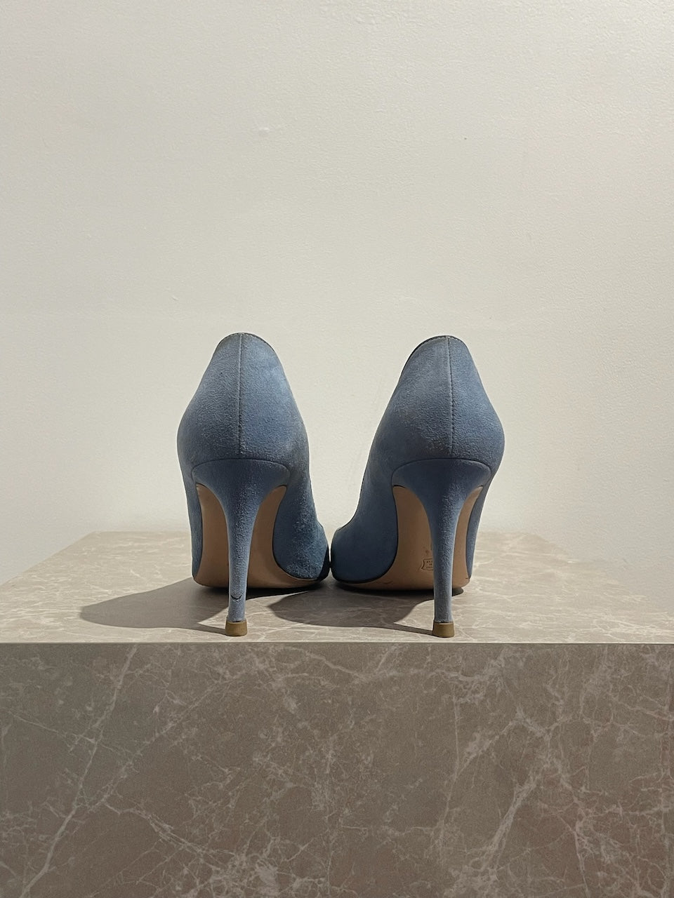 Escarpins Gianvito Rossi bleus T.39
