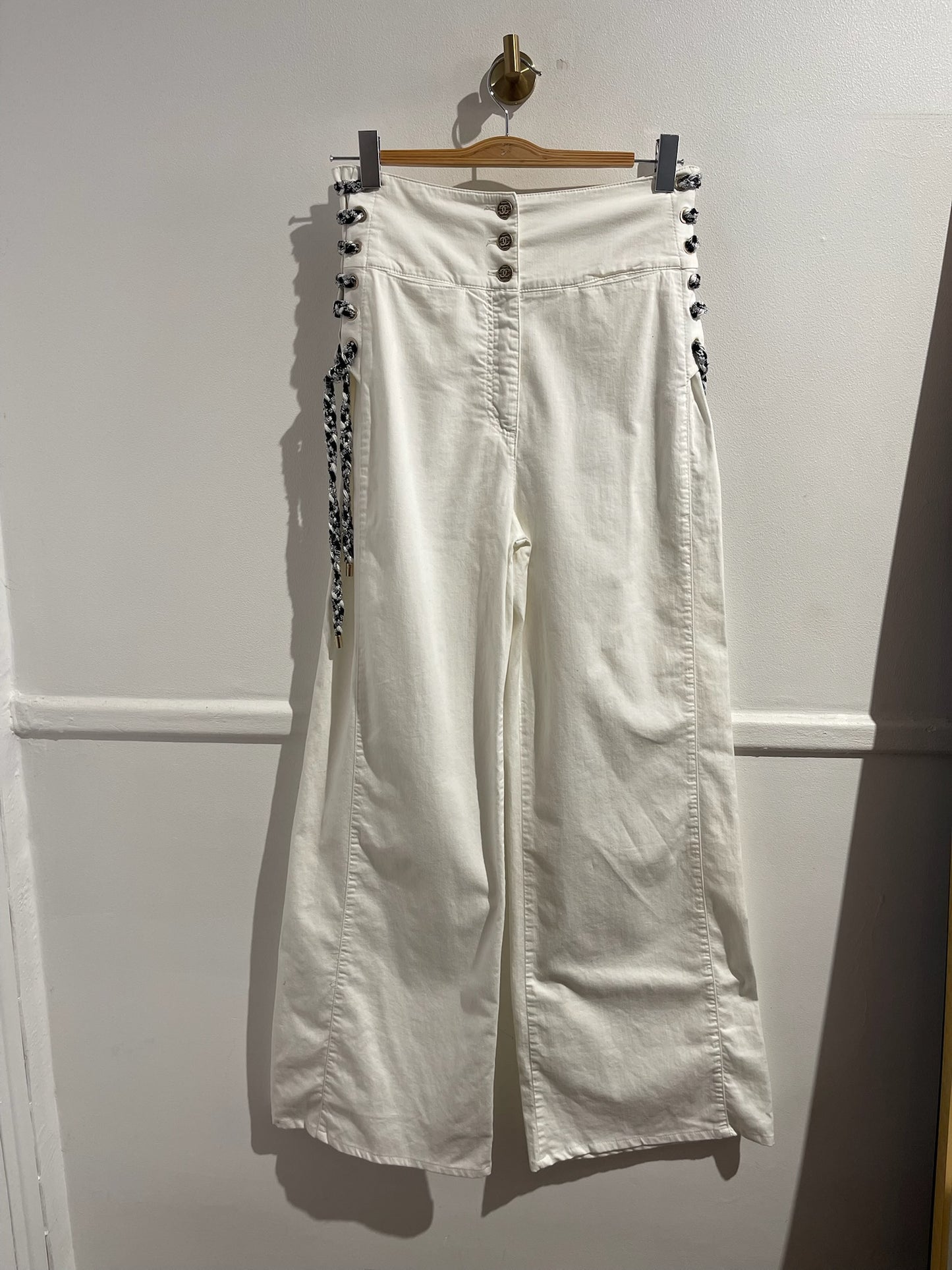 Pantalon Chanel blanc T.40
