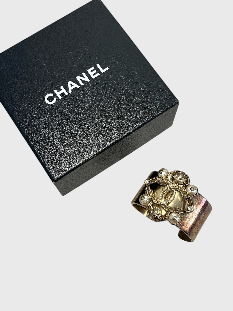 Manchette Chanel CC