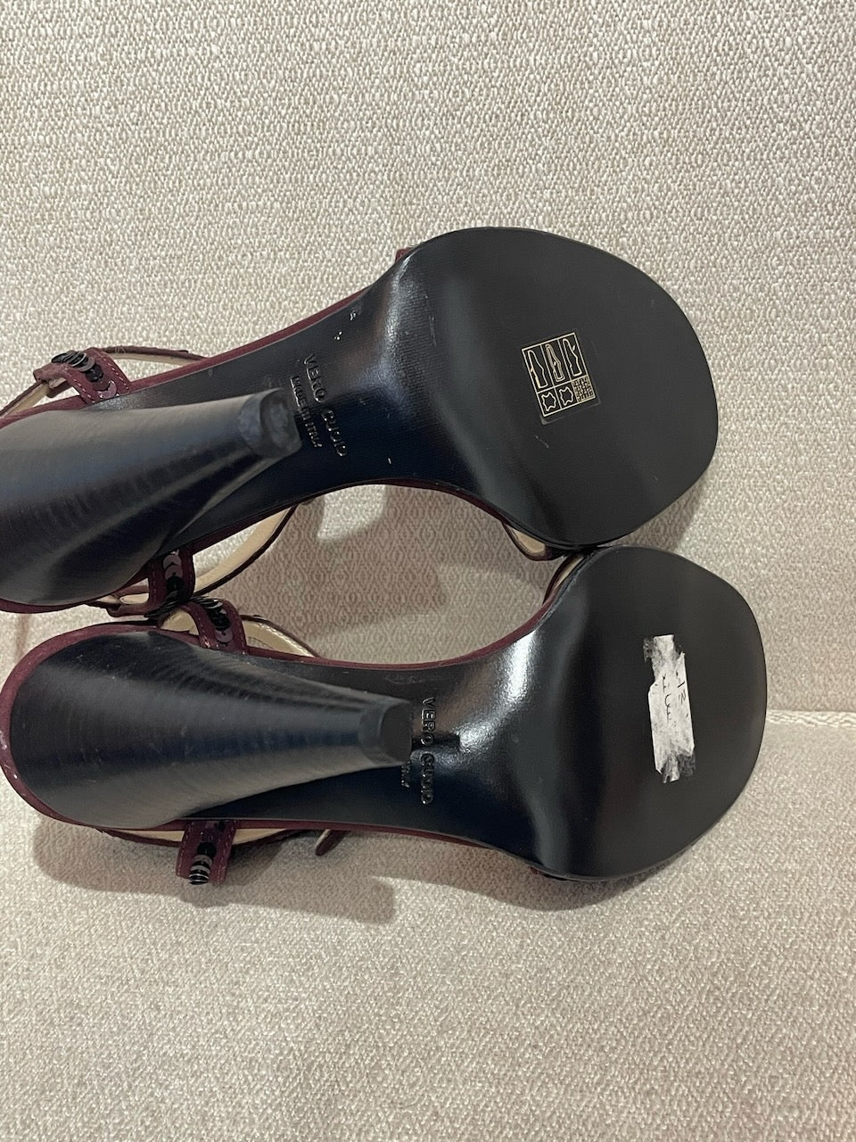 Sandales Miu Miu Prunes T.35 Neuves