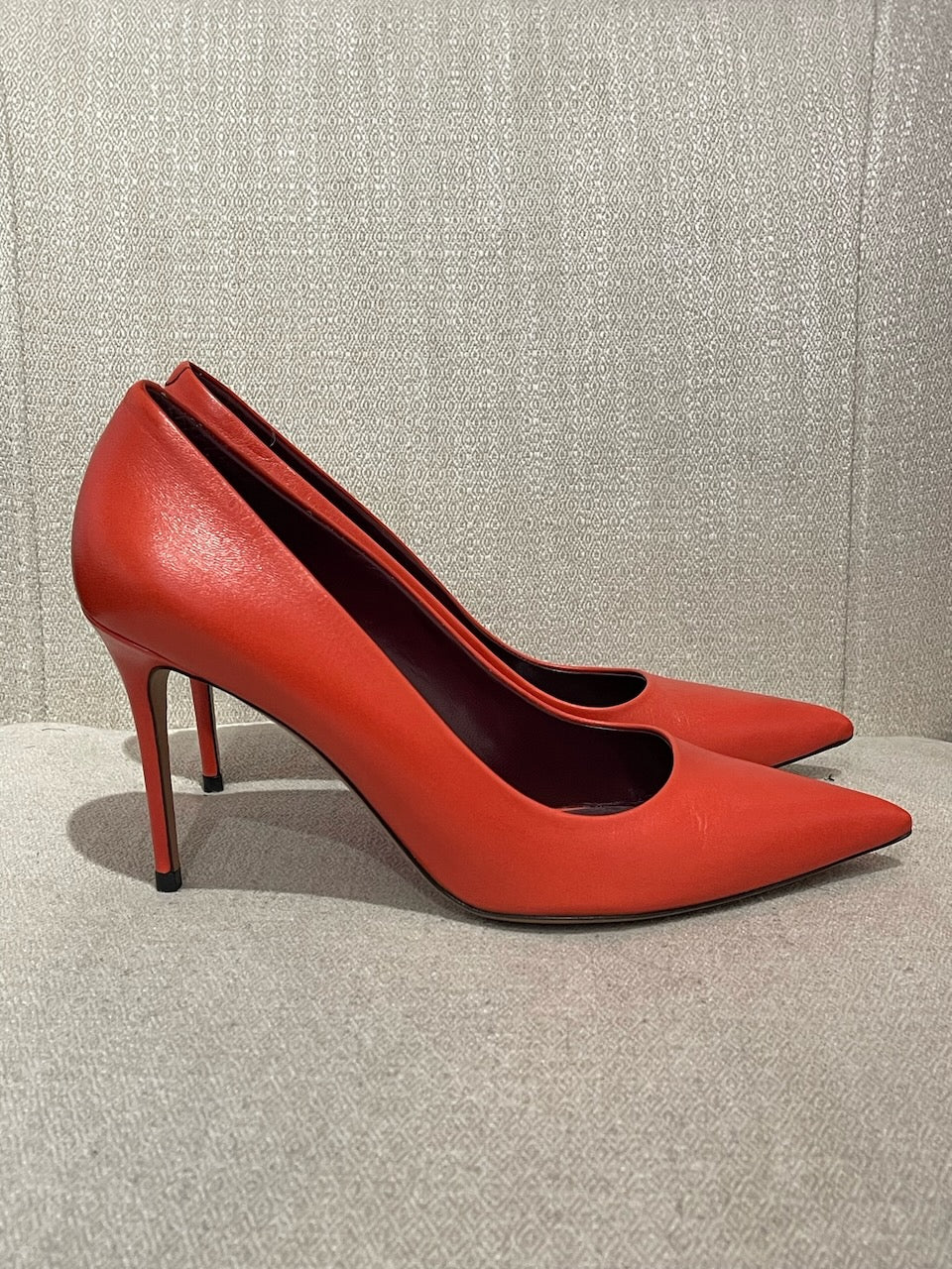 Escarpins Celine rouge T.39