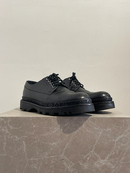 Derbies Louis Vuitton noires T.44,5