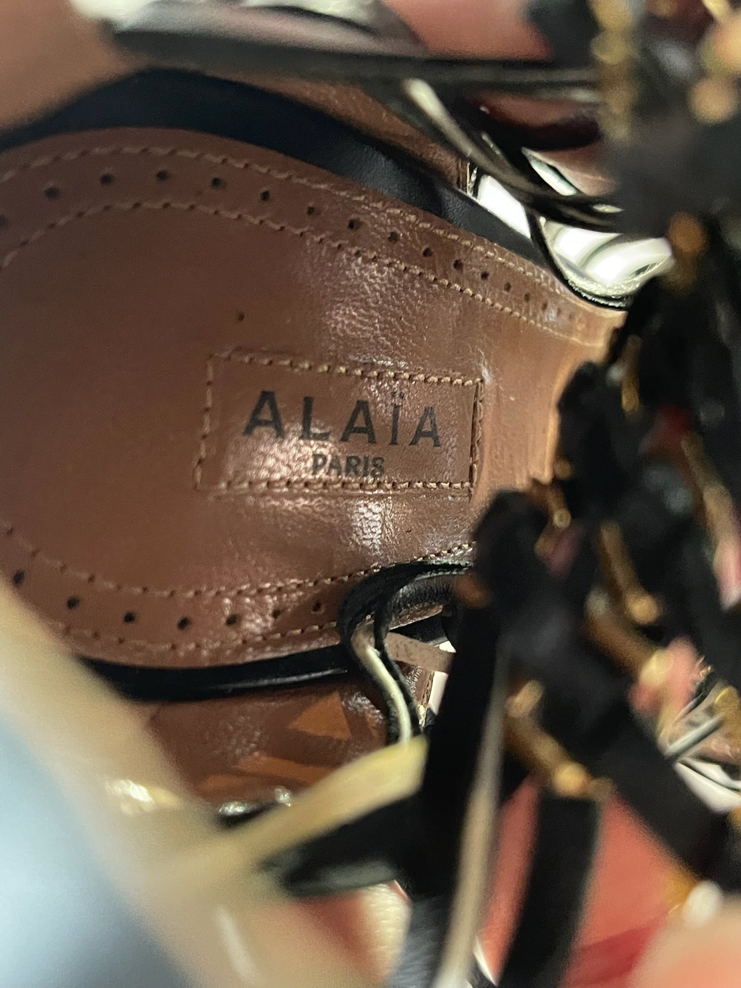 Sandales Alaia noires T.36 NEUVES