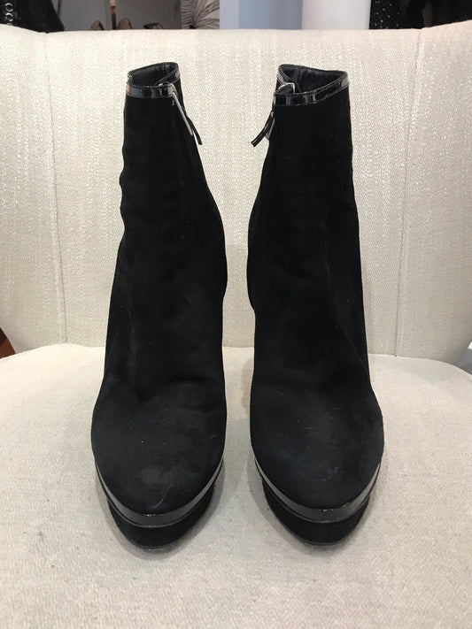 Boots Yves Saint Laurent noires T.41