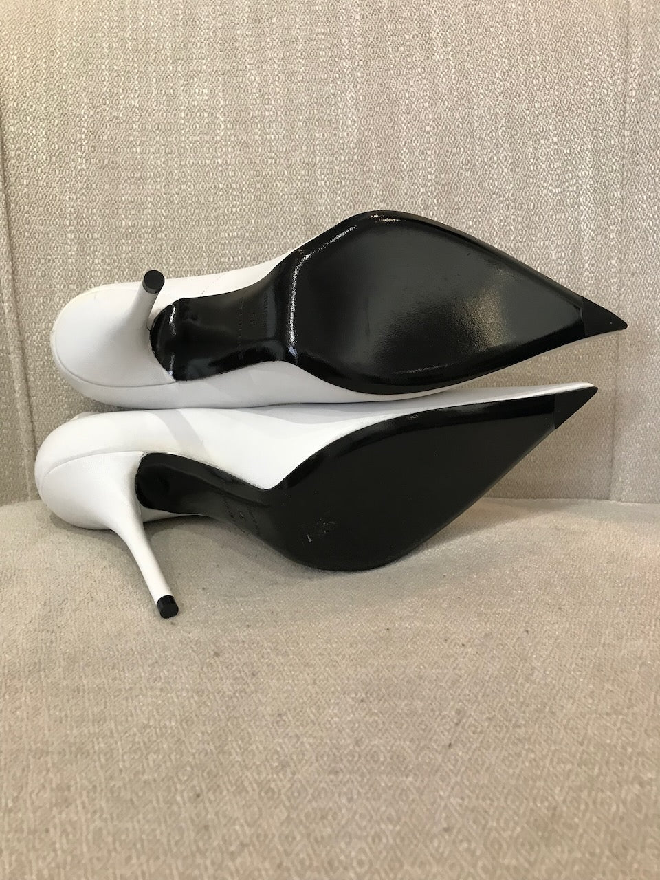 Escarpins Balenciaga blancs T.39 NEUFS