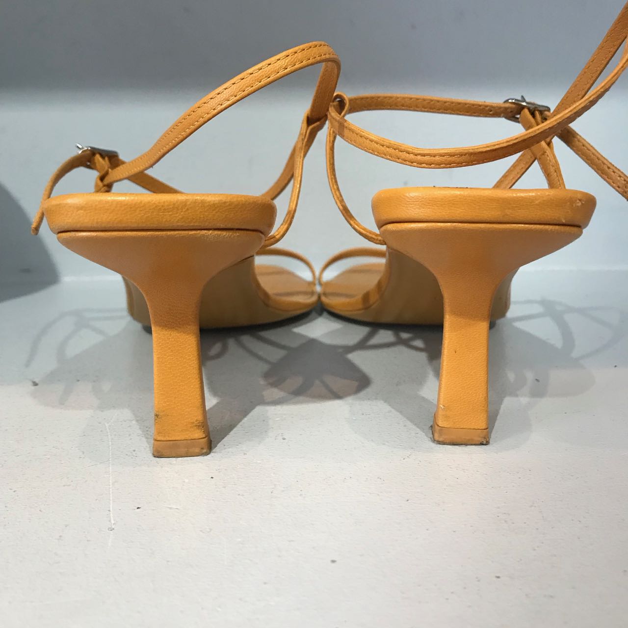 Sandales The Row Bare T.39