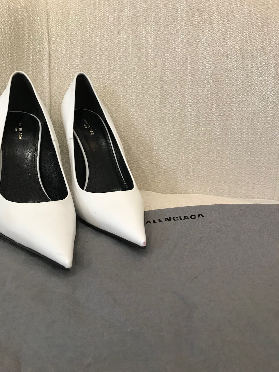 Escarpins Balenciaga blancs T.39 NEUFS