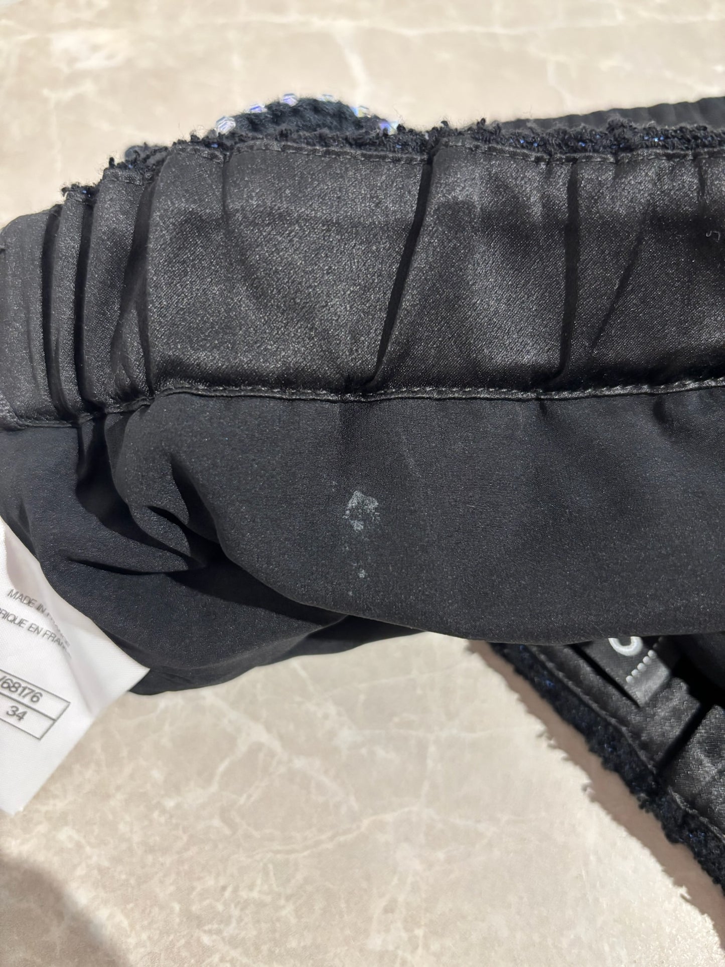 Short Chanel noir T.34