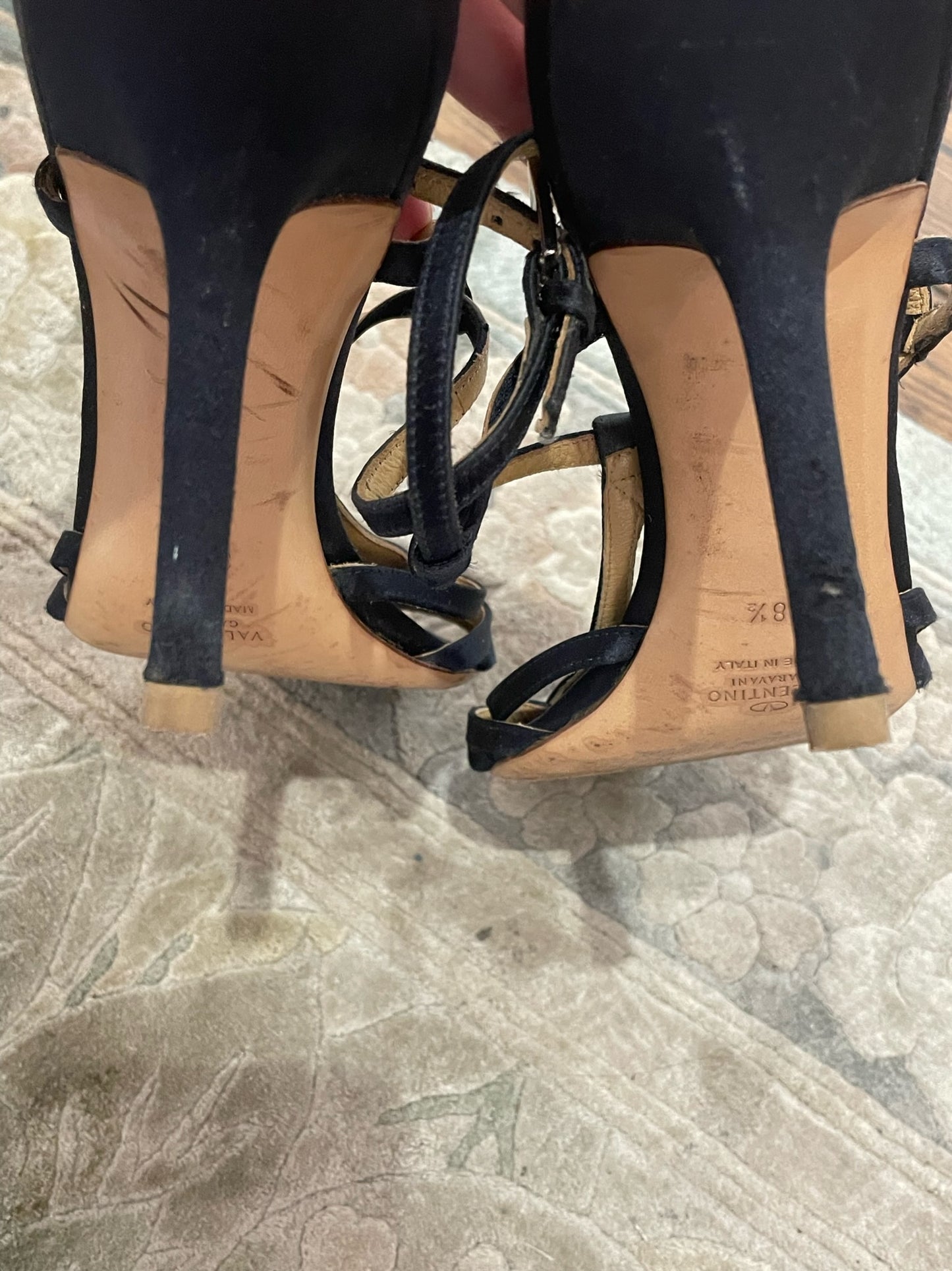 Sandales Valentino bleu marine T.38,5